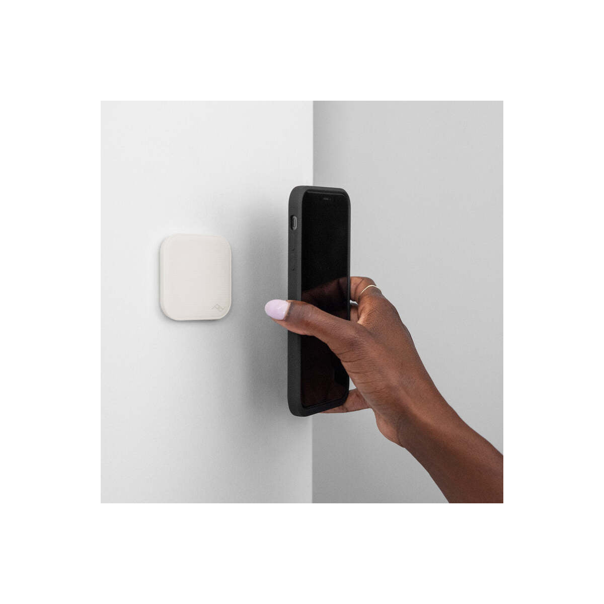 PeakDesign - Wall Mount - Bone