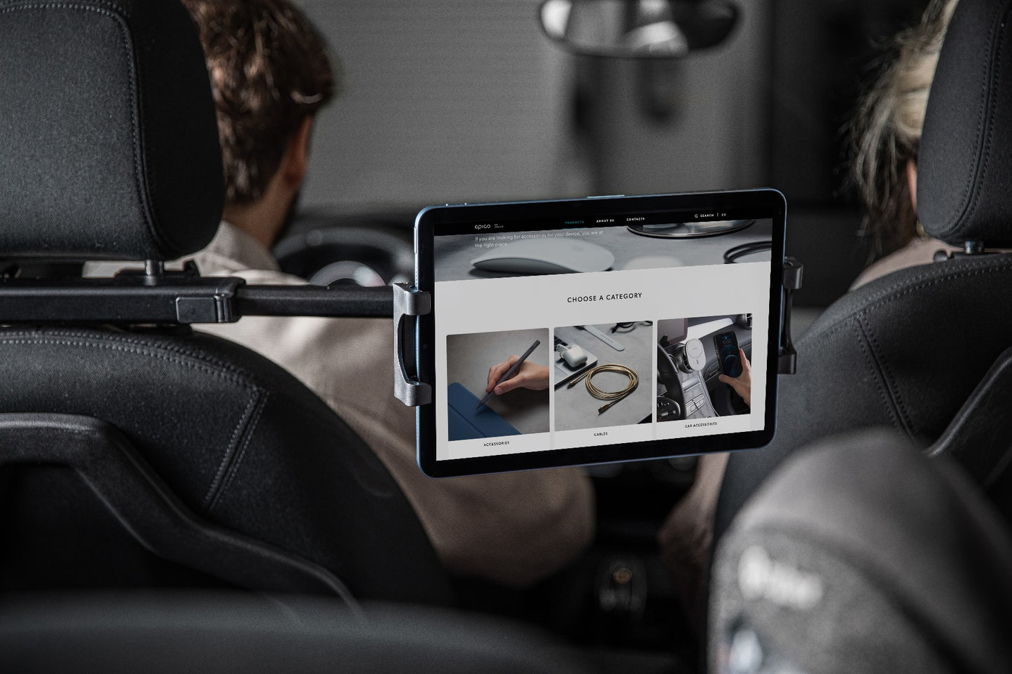 EPICO Car Extendable Holder - Čierna