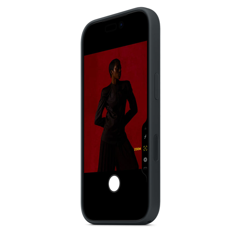 iPhone 17 Pro Silicone Case with MagSafe – Black - iSTYLE SK