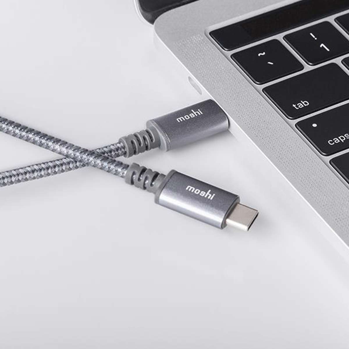Moshi Integra™ USB-C to USB-C Charge/Sync Cable - Titanium Gray