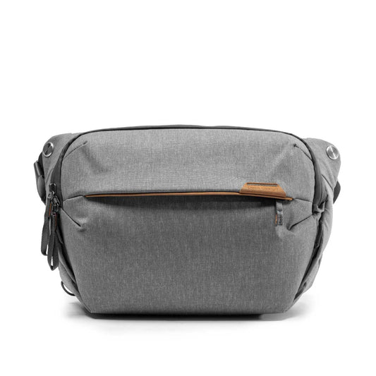 Taška Everyday Sling Peak Design 10l - šedá