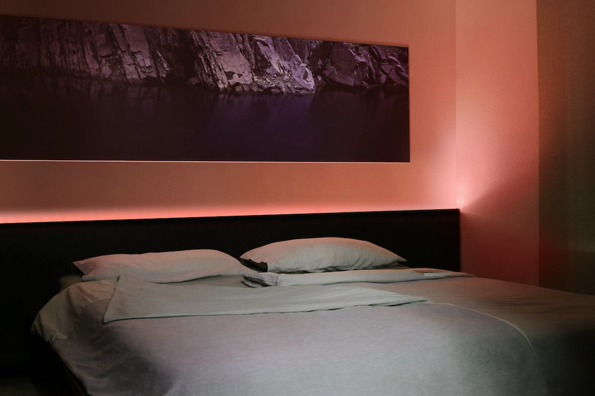 EVE LIGHT STRIP