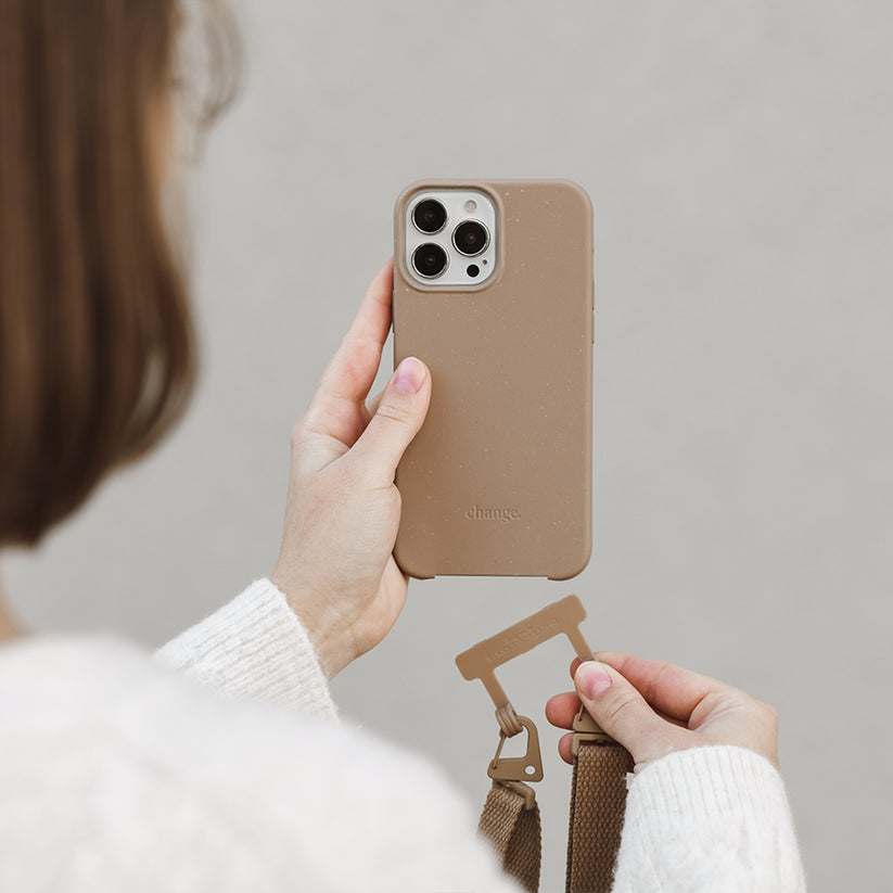 Woodcessories Change Case Lanyard - Taupe Brown - iPhone 14 Pro