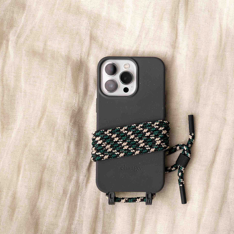 Woodcessories Change Case Bio - Black - iPhone 14 Pro Max