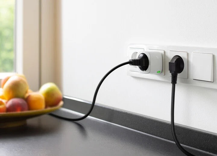 Eve Energy Smart Plug (Matter - compatible w Apple, Google & SmartThings)
