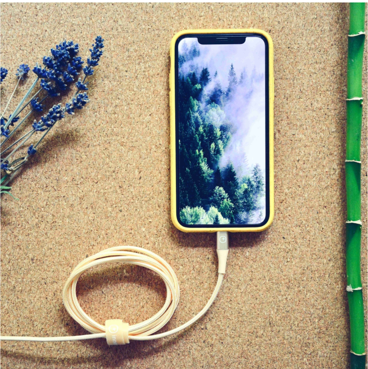 Innocent Eco Planet Case iPhone 8/7 - Žltý