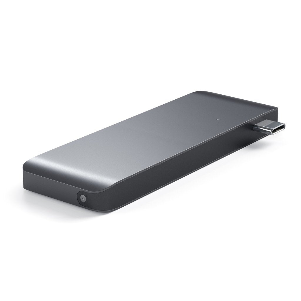 SATECHI USB-C PASS HUB s piatimi výstupmi - kozmicko sivý