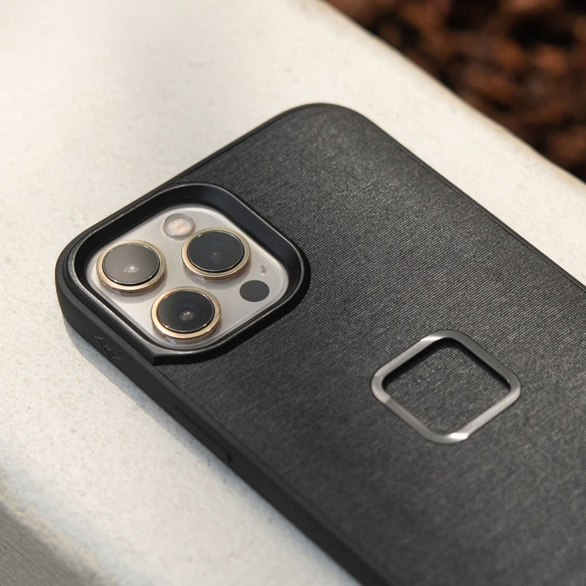 Peak Design Mobile Everyday Case pre iPhone 15 Pro V2 - Redwood