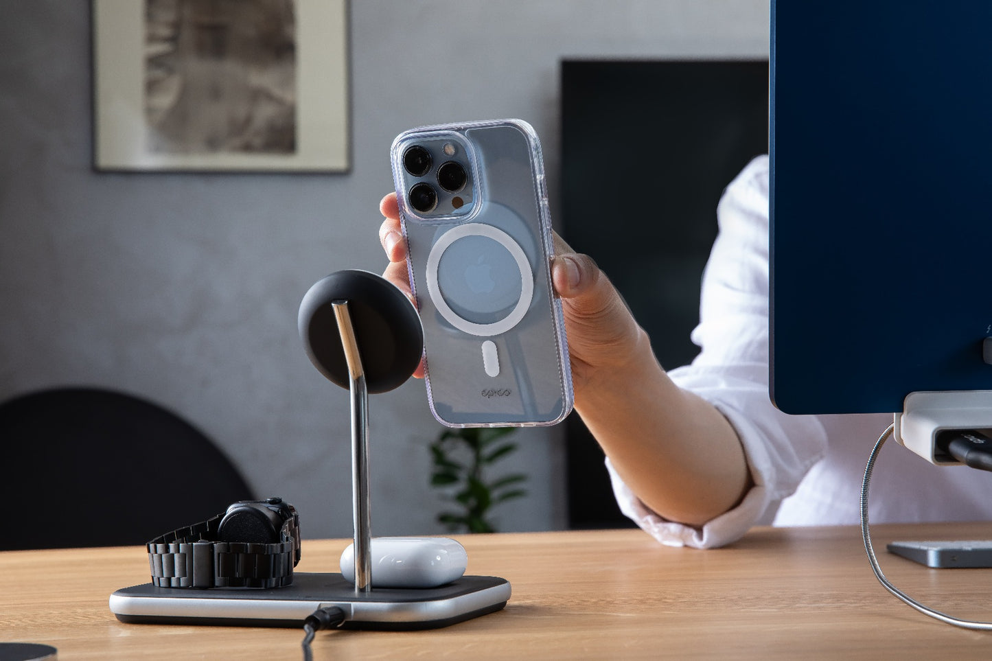 EPICO 3IN1 MagSafe Wireless Charger - Čierna
