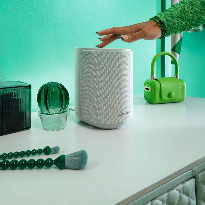 Bezdrôtový reproduktor Bose Lifestyle Ultra - biely - iSTYLE.sk
