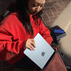 13-palcový MacBook Air: Čip Apple M4 s 10-jadrovým CPU a 10-jadrovým GPU, 512GB SSD - Strieborná (Otvorený) - iSTYLE SK