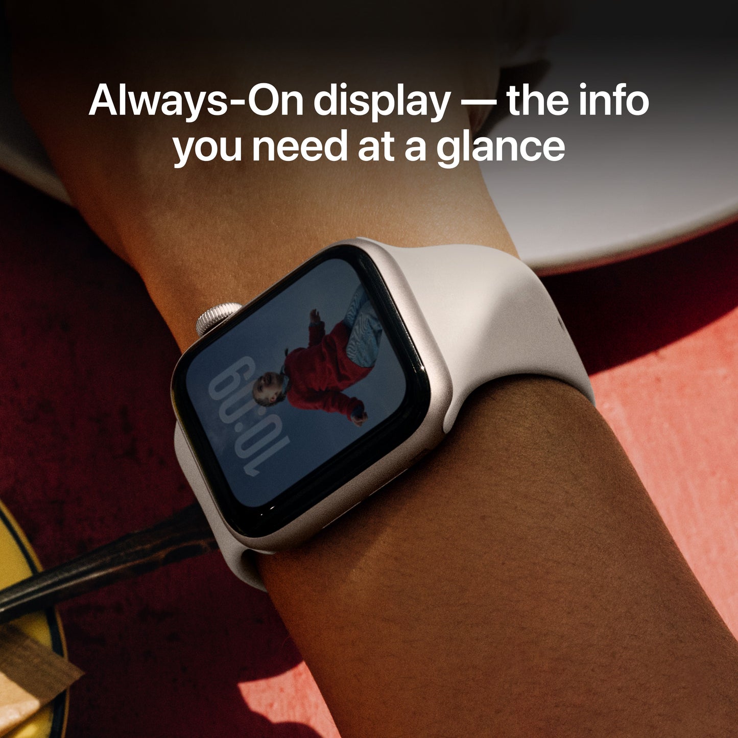 Apple Watch SE 3 GPS 44mm Starlight Aluminium Case with Starlight Sport Band - M/L - iSTYLE SK