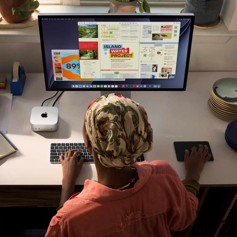 Mac mini: Apple M5 Pro čip s 18-jadrovým CPU a 20-jadrovým GPU, 24 GB jednotnej pamäte, 2TB SSD úložisko, 2,5-gigabitový Ethernet – strieborný - iSTYLE.sk