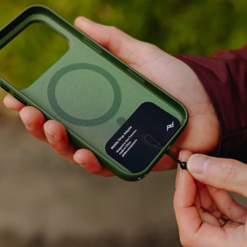 Univerzálny adaptér pre popruhy Peak Design Mobile Strap Adapter - čierny - iSTYLE.sk
