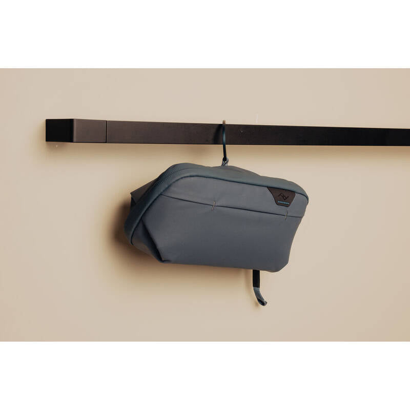 Peak Design Wash Pouch Small 1L - modré - iSTYLE.sk