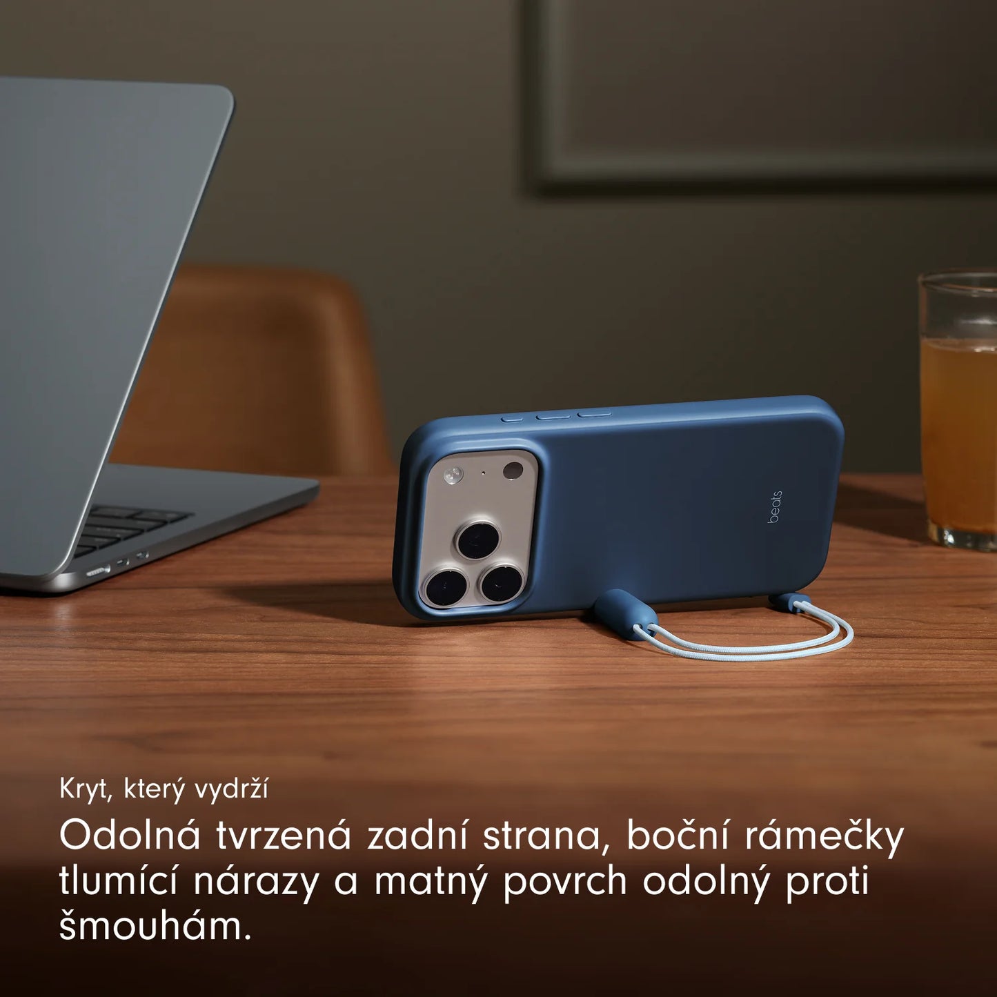 Kryt so stojanom pre iPhone 17 Pro Beats s MagSafe a ovládačom fotoaparátu