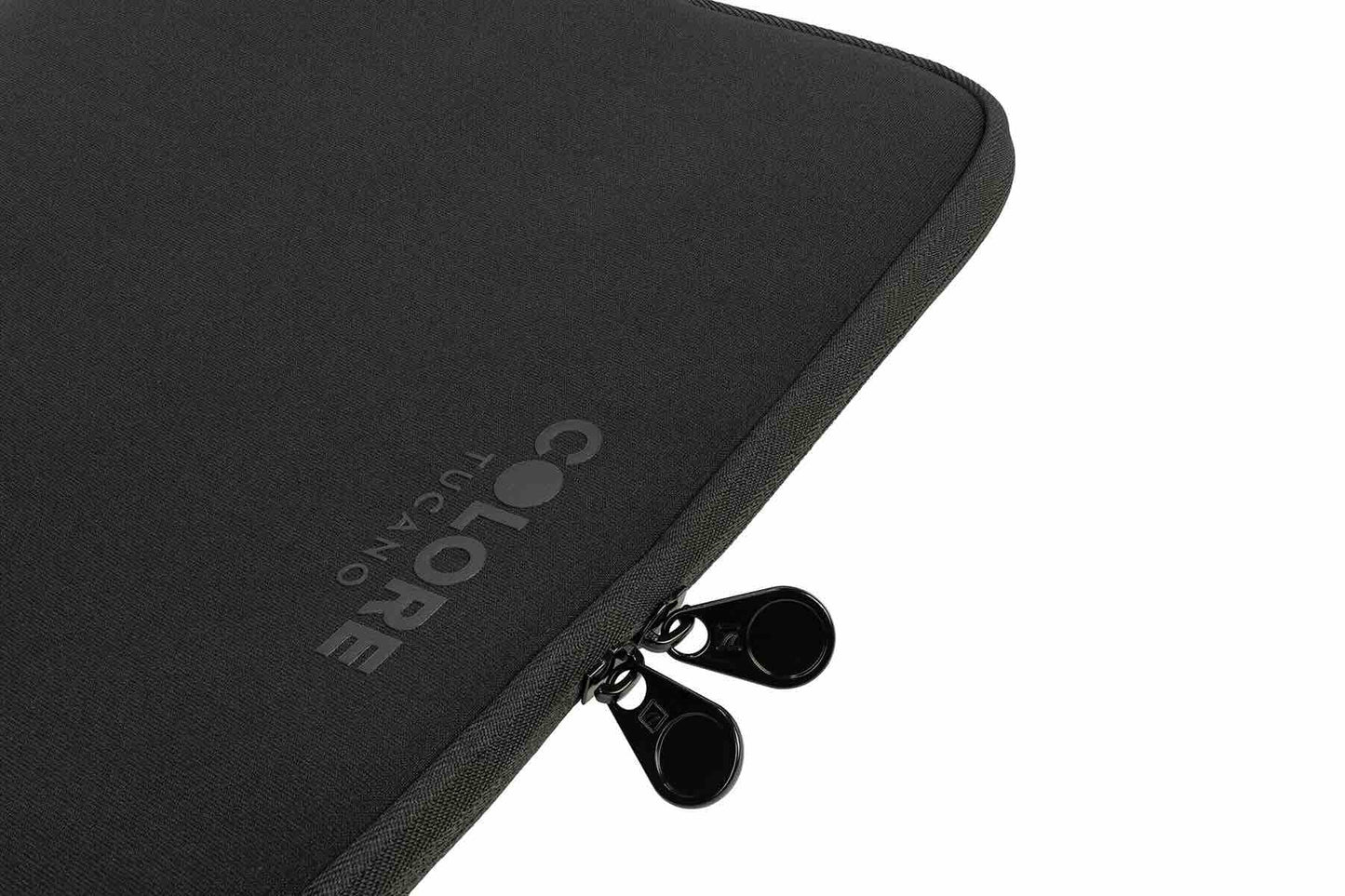 Tucano Colore Second Skin puzdro pre MacBook Air / Pro 13" - čierne