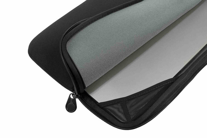 Tucano Colore Second Skin puzdro pre MacBook Air / Pro 13" - čierne
