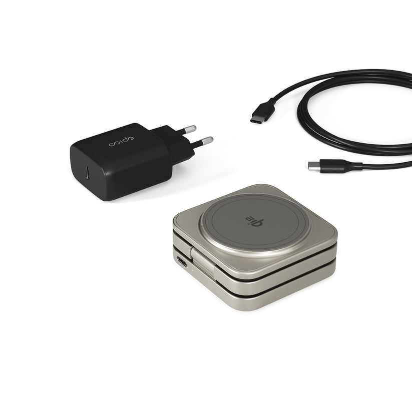 Bezdrôtový nabíjací stojan Epico UltraBase Qi2 3v1 Alu Mag+ EF55 – titánový