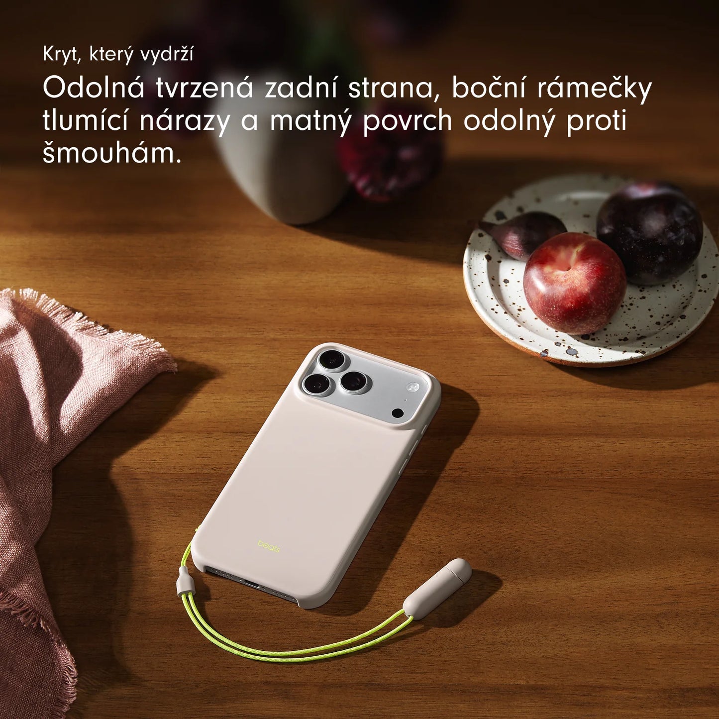 Kryt so stojanom pre iPhone 17 Pro Max Beats s MagSafe a ovládačom fotoaparátu