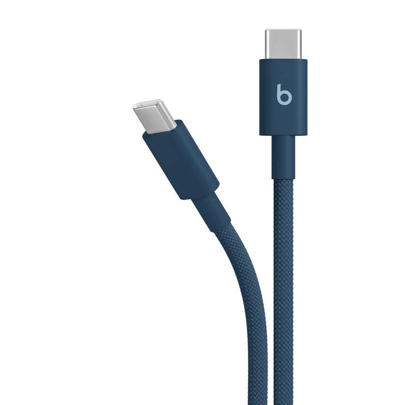 Opletený kábel Beats USB-C/USB-C 1,5 m – tmavomodrý – detail oboch konektorov