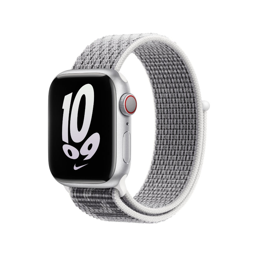 Apple 45mm Summit White/Black Nike Sport Loop