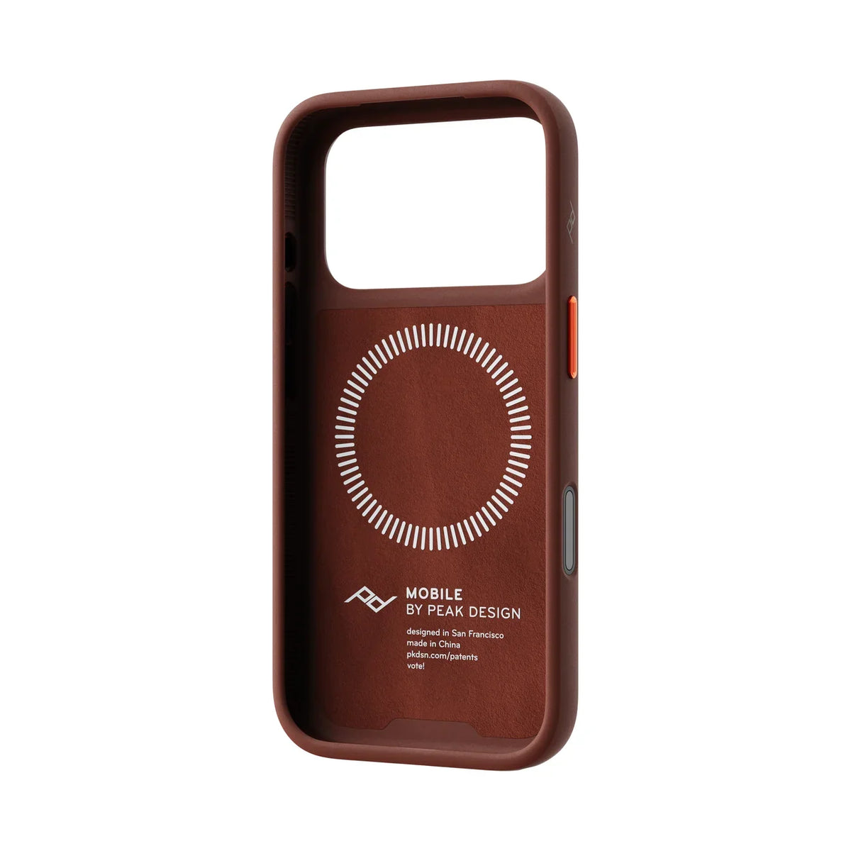 Kryt s pútkom Peak Design Everyday Case SlimLink Clarino pre iPhone 18 Pro – hnedý – šikmý pohľad zvnútra
