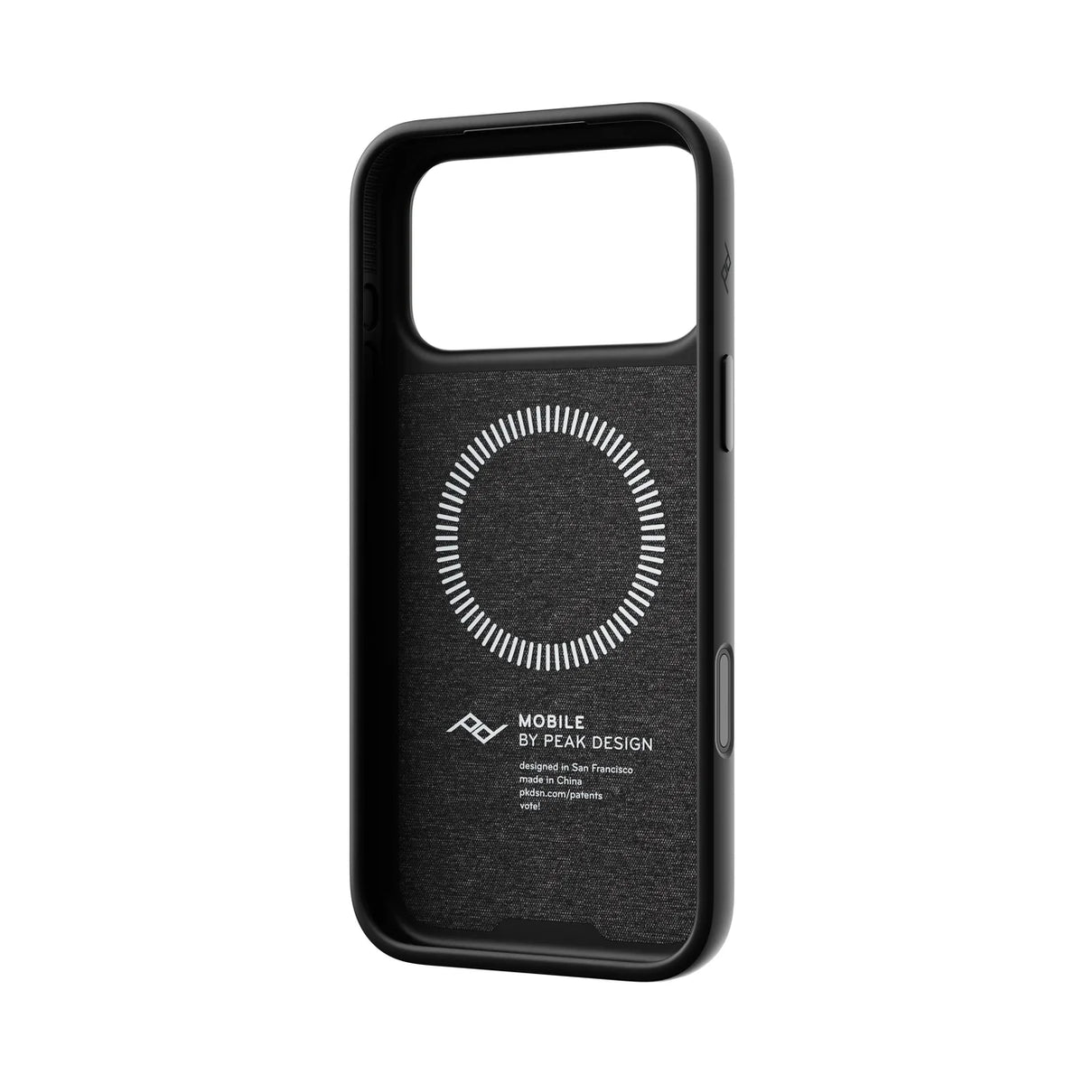 Kryt s pútkom Peak Design Everyday Case SlimLink pre iPhone 18 Pro Max – tmavosivý – šikmý pohľad zvnútra