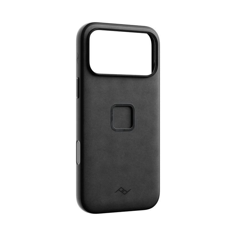 Kožený kryt Peak Design Everyday Case SlimLink pre iPhone 18 Pro Max – čierny – šikmý pohľad zozadu