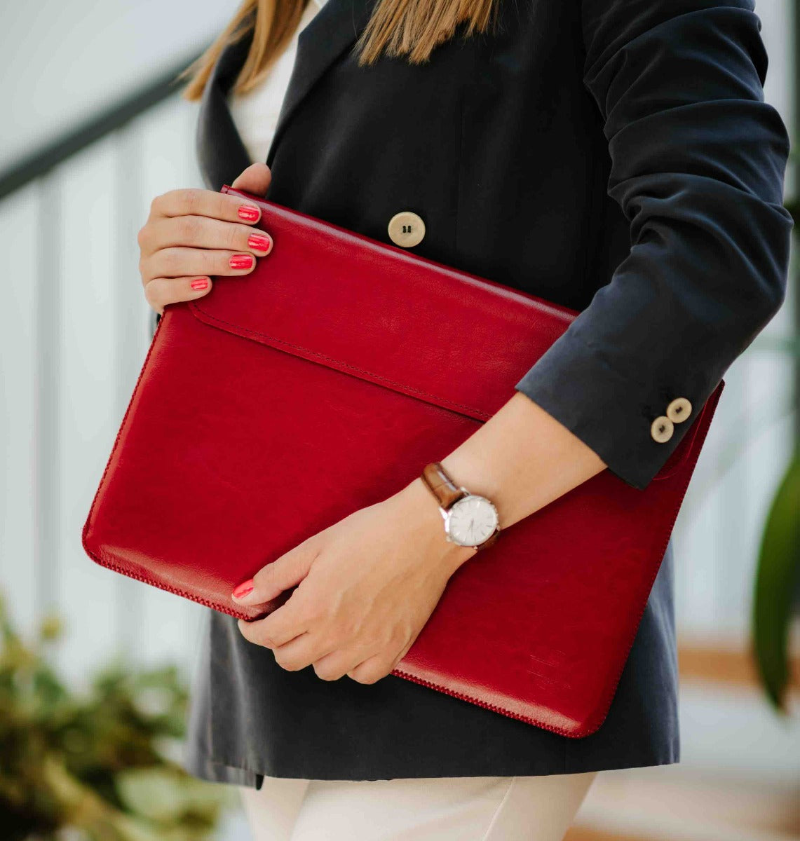 Red Ant  MacBook Pro 14 (2021)  burgundy Whiskey Aroma  sleeve case