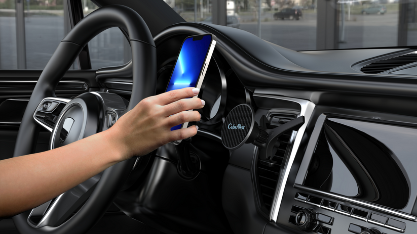 CubeNest Magnetický bezdrôtový držiak do auta S0C0
