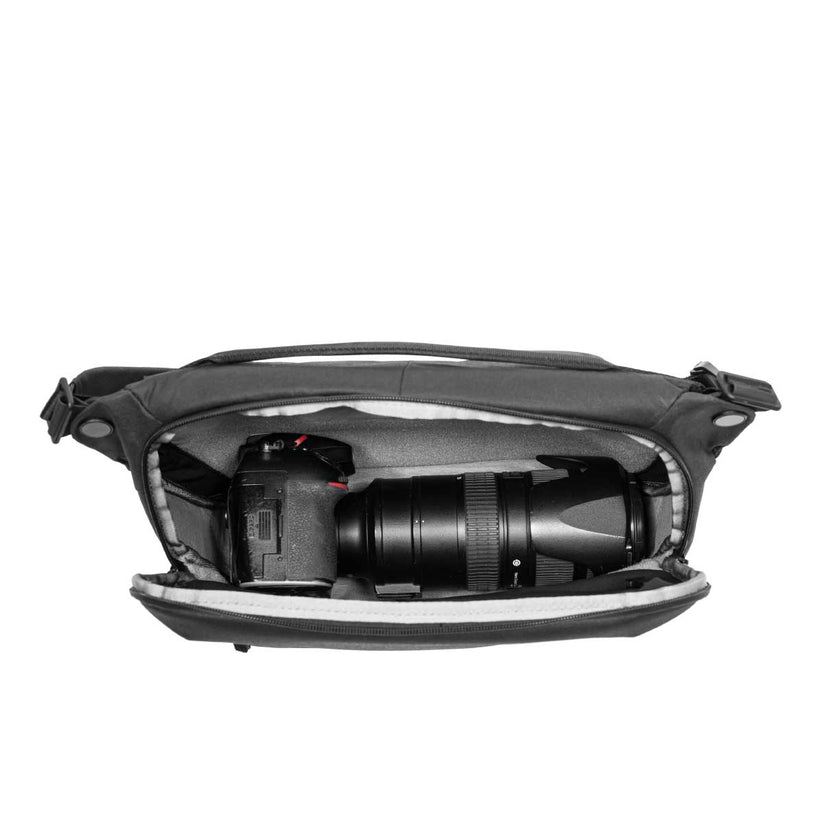 Taška Everyday Sling Peak Design 10l - čierna