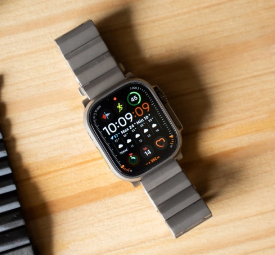 Innocent Titan remienok pre Apple Watch 42/44/45/49mm - Titán