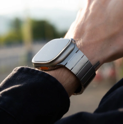 Innocent Titan Pro remienok pre Apple Watch Ultra 49mm - Titan/oranžová